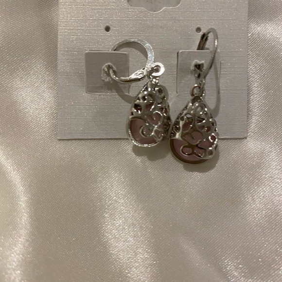 New Drop Earrings in Silver tone with Pink stone - Picture 2 of 4